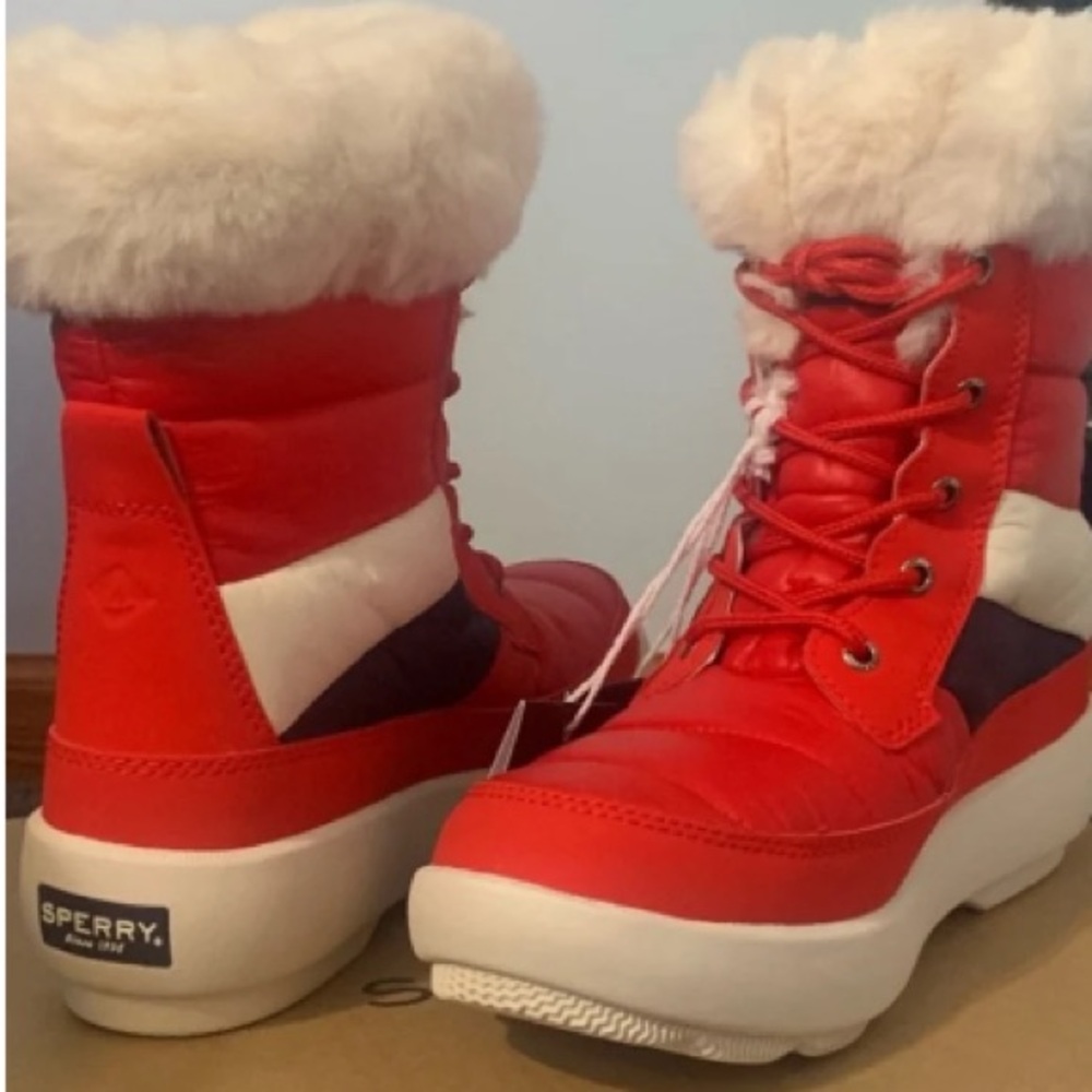 Sperry Bearing PlushWave Nautical Nylon Puffy Boot